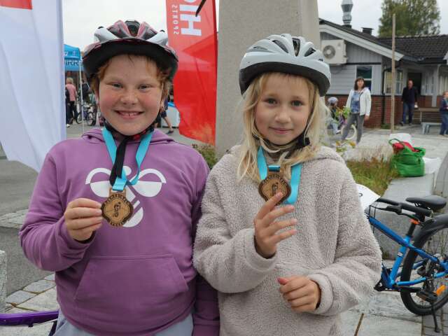 Glade birkebeinerbarn.